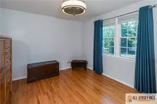 91 Hidden Lake Dr, North Brunswick Township, NJ 08902 - Photo 24