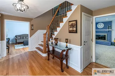 91 Hidden Lake Drive, North Brunswick Township, NJ 08902 - Photo 4