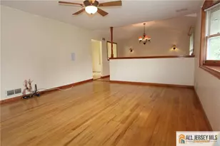 39 Stony Rd, Edison, NJ 08817 - Photo 2