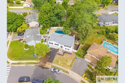 31 Shearn Drive, Middlesex, NJ 08846 - Photo 6