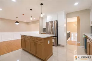 31 Shearn Dr, Middlesex, NJ 08846 - Photo 8