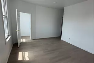 350 Summit Ave, Perth Amboy, NJ 08861 - Photo 14