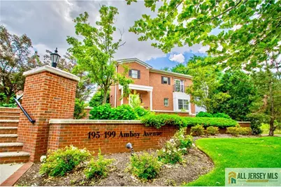 0-199D Amboy Avenue #4, Metuchen, NJ 08840 - Photo 2