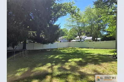 2 Farmingdale Road, East Brunswick Township, NJ 08816 - Photo 18