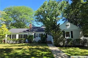 2 Farmingdale Rd, East Brunswick Township, NJ 08816 - Photo 1