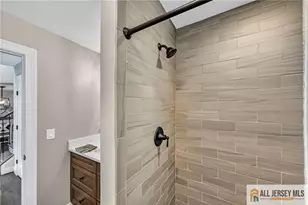 43 Pennington Ave, Colonia, NJ 07067 - Photo 24