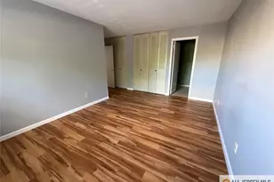 601 Sunshine Ct, Sayreville, NJ 08859 - Photo 6