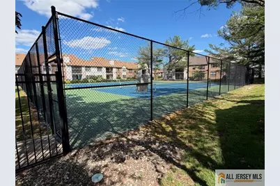 601 Sunshine Court #601, Sayreville, NJ 08859 - Photo 12