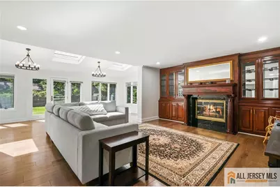 16 Phyllis Place, Milltown, NJ 08850 - Photo 8