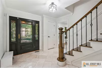 16 Phyllis Place, Milltown, NJ 08850 - Photo 4