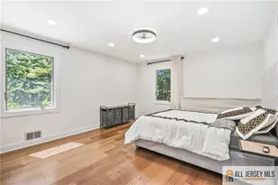 16 Phyllis Pl, Milltown, NJ 08850 - Photo 24