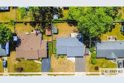 10 Norwood Avenue, Monroe Township, NJ 08831 - Photo 30