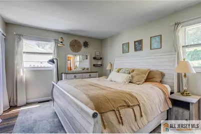 10 Norwood Avenue, Monroe Township, NJ 08831 - Photo 18