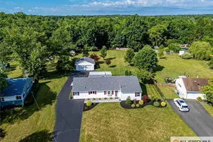 39 Kendall Rd, South Brunswick Township, NJ 08824 - Photo 2