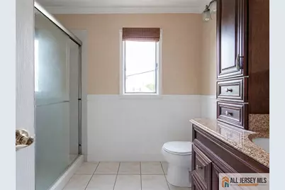16 W Susan Street, Hazlet Township, NJ 07730 - Photo 22