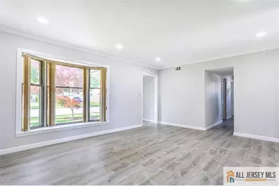16 W Susan Street, Hazlet Township, NJ 07730 - Photo 8