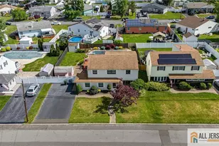 16 W Susan St, Hazlet Township, NJ 07730 - Photo 42