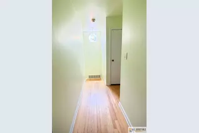 13 Greenwich Road, Edison, NJ 08820 - Photo 12