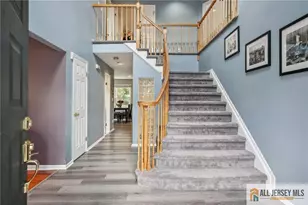98 King St, Edison, NJ 08820 - Photo 4