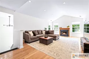 343 Bowler Ct, Piscataway Township, NJ 08854 - Photo 4