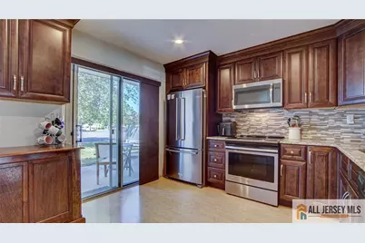 [Address not provided], Monroe Township, NJ 08831 - Photo 10