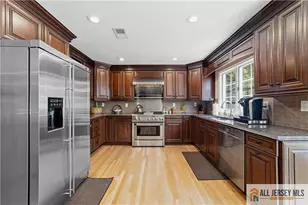 18 Dante Rd, Monroe Township, NJ 08831 - Photo 8