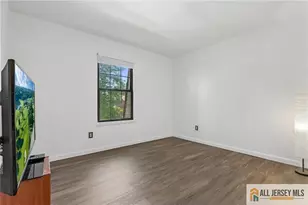 138 Orlando St, Edison, NJ 08817 - Photo 12