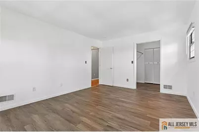 138 Orlando Street #138, Edison, NJ 08817 - Photo 16