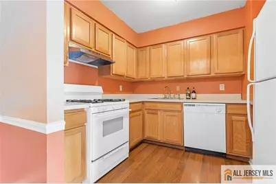 138 Orlando Street #138, Edison, NJ 08817 - Photo 10