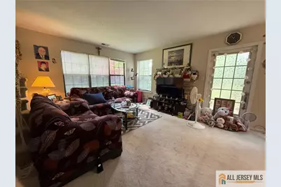 226 Blew Court, East Brunswick Township, NJ 08816 - Photo 6