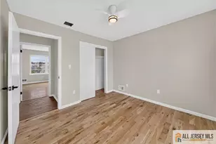 19 Harris St, Carteret, NJ 07008 - Photo 14