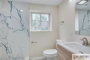 42 Hyde Ave, Iselin, NJ 08830 - Photo 4