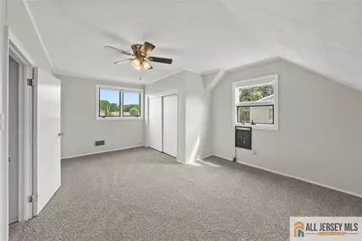 16 Tappan Avenue, Trenton, NJ 08690 - Photo 10