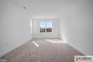 29305 Radford Ct, Monroe Township, NJ 08831 - Photo 20