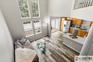 10 Pennsbury Way, East Brunswick Township, NJ 08816 - Photo 20