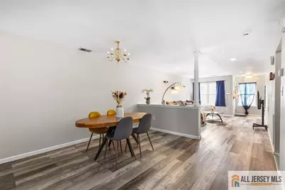 10 Pennsbury Way, East Brunswick Township, NJ 08816 - Photo 12