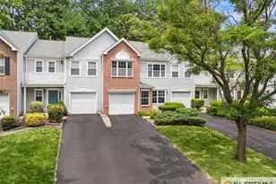 10 Pennsbury Way, East Brunswick Township, NJ 08816 - Photo 4