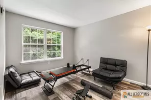 10 Pennsbury Way, East Brunswick Township, NJ 08816 - Photo 32