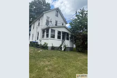 38 Monmouth Avenue, Edison, NJ 08820 - Photo 1