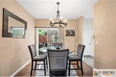 32 E Summit Avenue, Sewaren, NJ 07077 - Photo 6