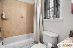 32 E Summit Ave, Sewaren, NJ 07077 - Photo 14