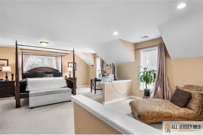 32 E Summit Avenue, Sewaren, NJ 07077 - Photo 18