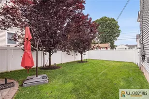 32 E Summit Ave, Sewaren, NJ 07077 - Photo 32