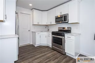 41 Paul St, Fords, NJ 08863 - Photo 6