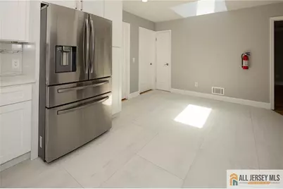 278 Rector Street, Perth Amboy, NJ 08861 - Photo 10