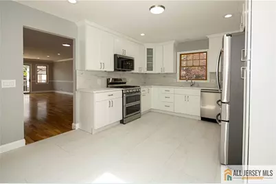 278 Rector Street, Perth Amboy, NJ 08861 - Photo 8