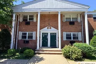 289 Main St, Spotswood, NJ 08884 - Photo 2