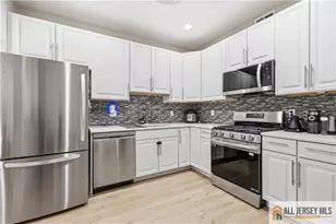 26 Forest Dr, Piscataway Township, NJ 08854 - Photo 6