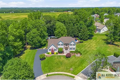16 Kings Court, Monroe Township, NJ 08831 - Photo 4
