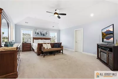 284 Shelburne Place, Hillsborough Township, NJ 08844 - Photo 24